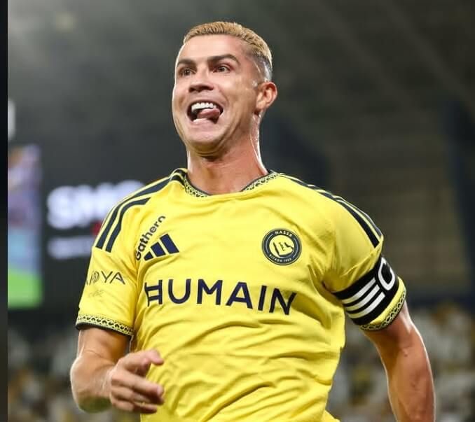 21 Goals Remaining! Ronaldo Scores Again, Now On 979 Career Goals